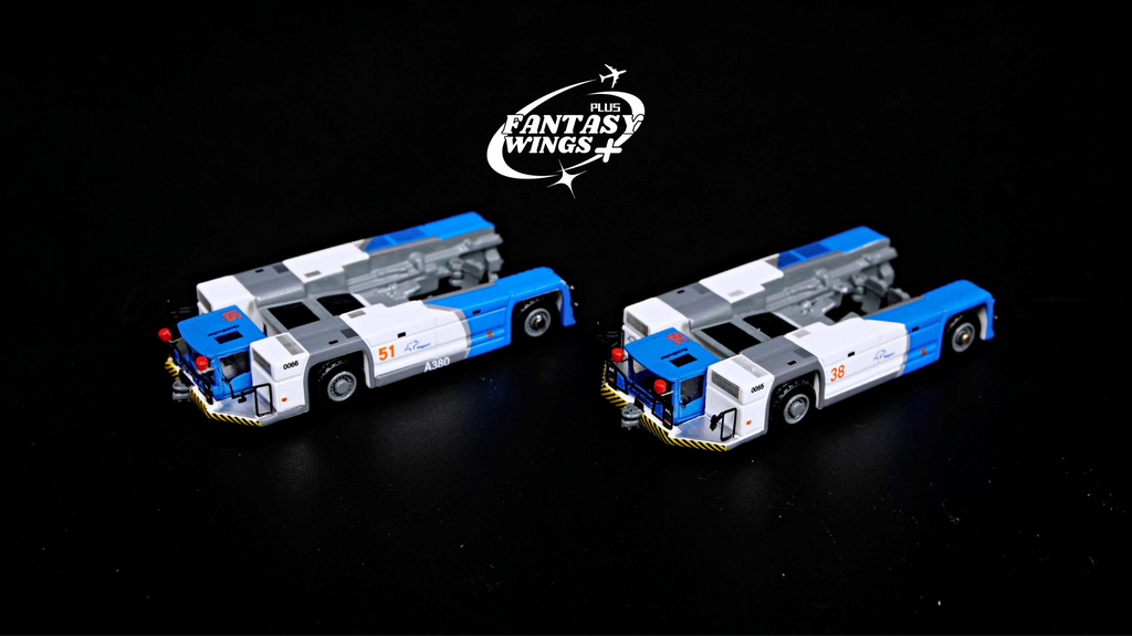 Fantasywings+ 1/200 PushBack Truck AST-1 #51 + #38 ( 2-cars Set )